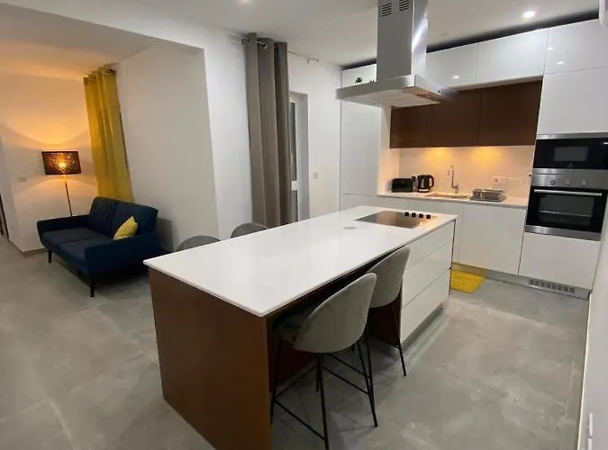 Two-bedroom Gżira